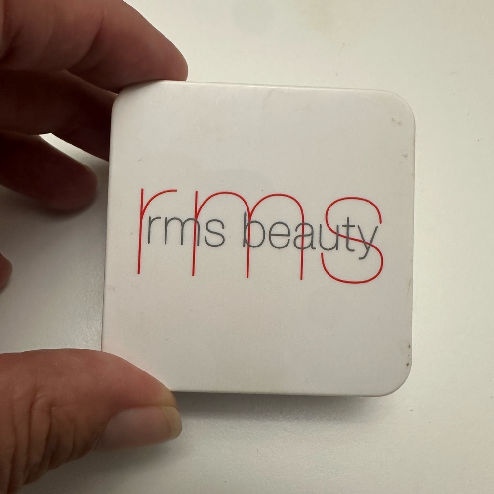 RMS beauty Maiden’s Blush hydra powder blush